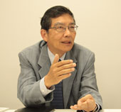 坂下 知司氏